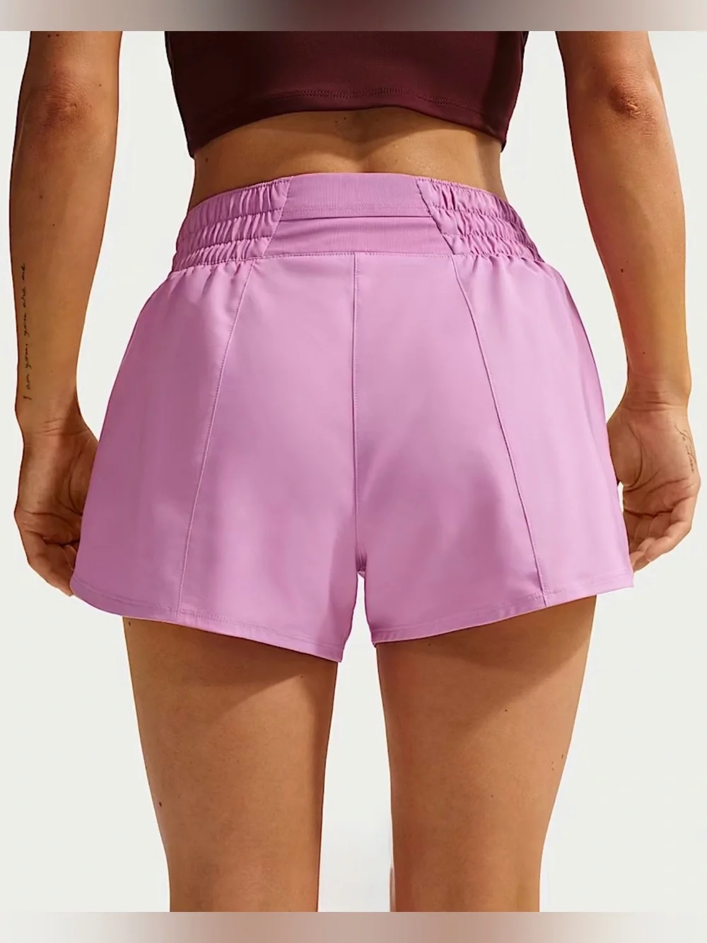 NWT Nike One Women's Dri-FIT Mid-Rise 3" Brief-Lined Shorts Size S (4-6) - Picture 3 of 7